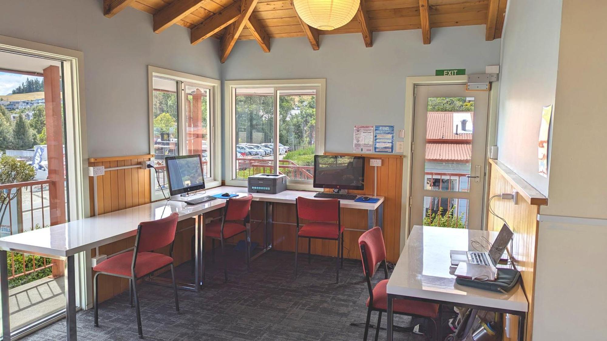 Adventure Wanaka Hostel 외부 사진